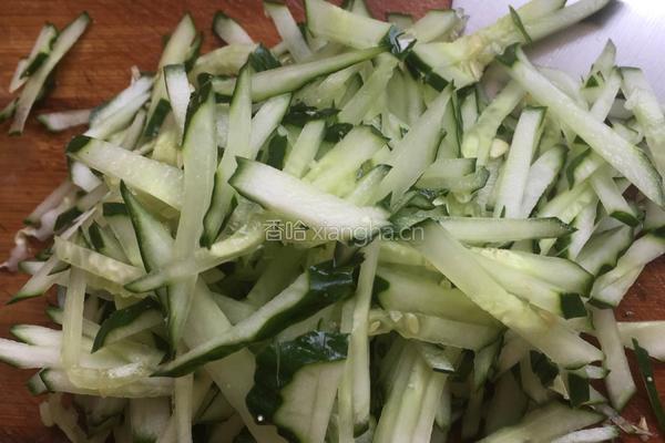 凉菜拼盘的做法图解2