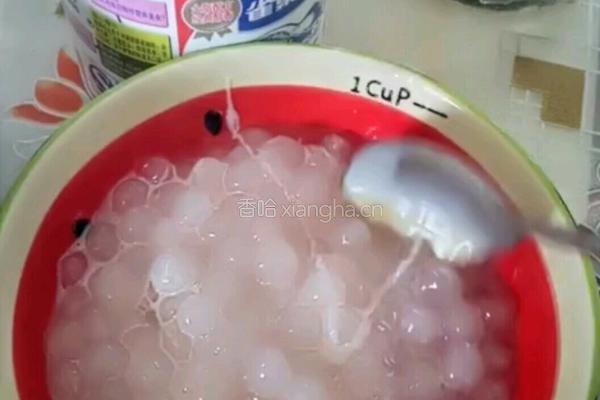 水果西米露的做法图解3
