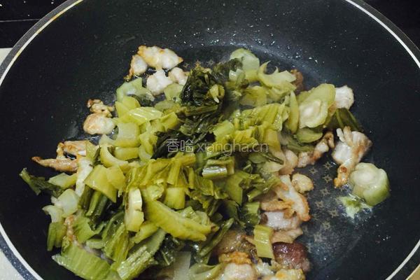 潮州酸菜炒五花肉的做法图解6