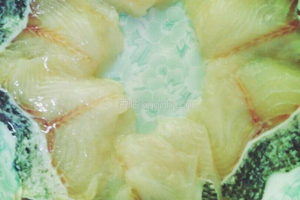 养生乌鱼面的做法图解1