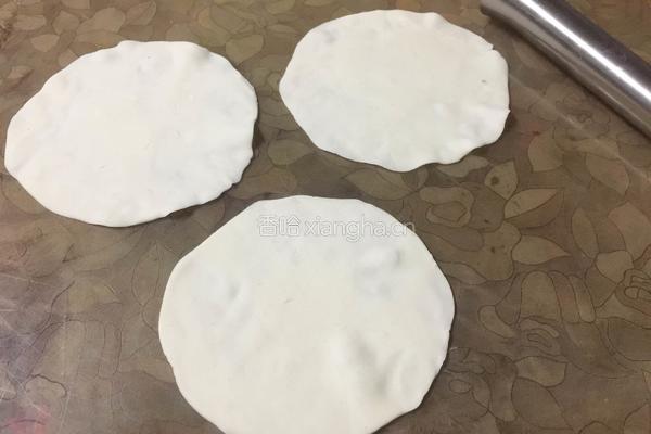 肉松蛋黄烧卖的做法图解7