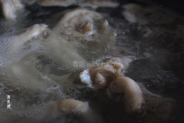 冬瓜薏米煲鸭掌的做法图解5
