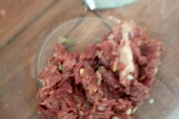瘦肉羹的做法图解2