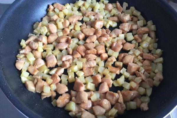 干煎土豆鸡丁的做法图解8