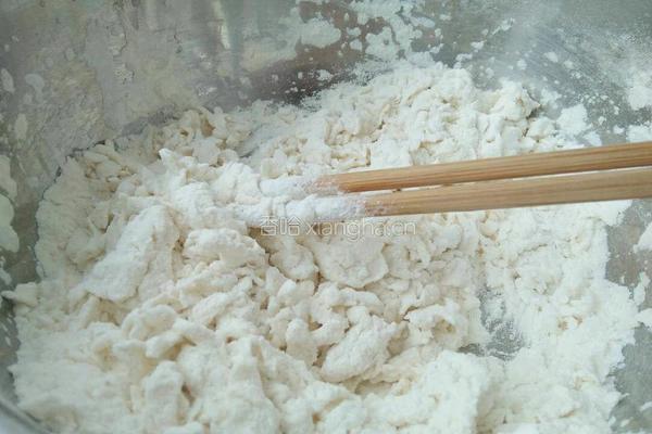 鲜虾饺(含饺子皮的做法)的做法图解1