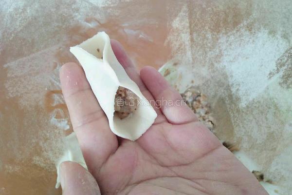 鲜虾饺(含饺子皮的做法)的做法图解6