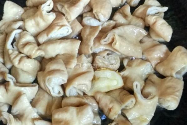 酸菜大肠的做法图解4