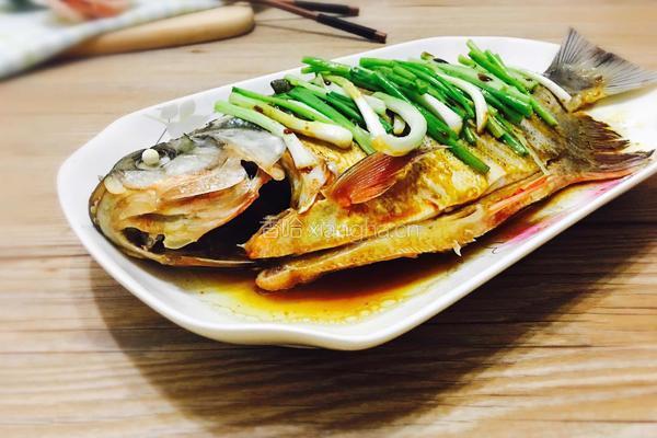 清蒸红鲳鱼的做法图解8