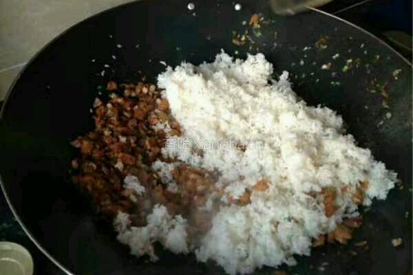 海胆炒饭的做法图解4