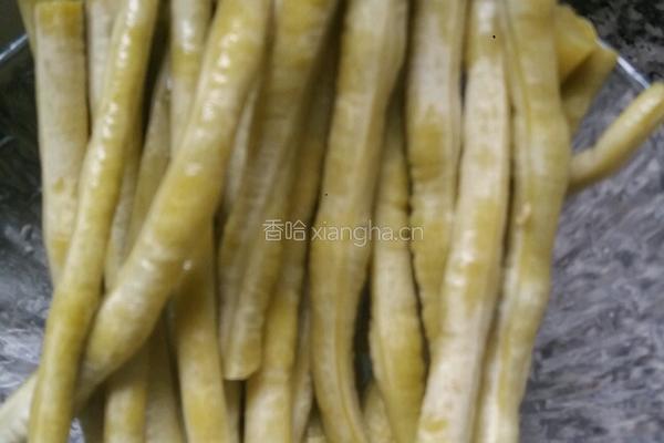 肉酸豆角的做法图解3