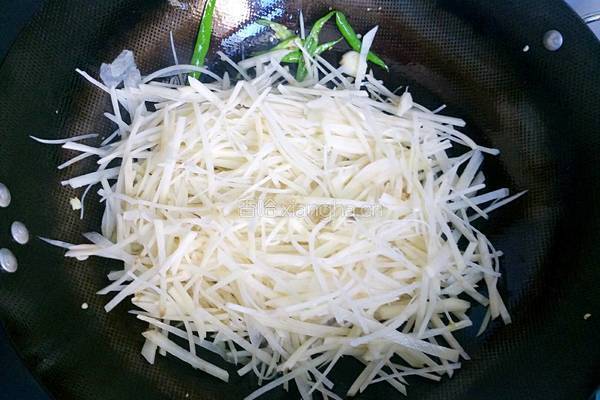 青椒土豆丝的做法图解7