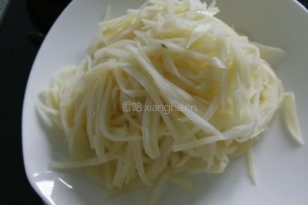茭白炒里脊肉丝的做法图解5