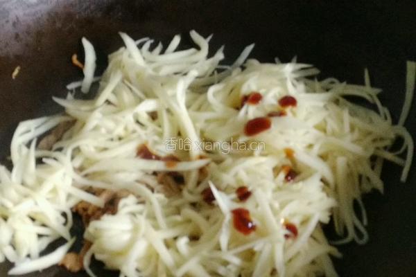 茭白炒里脊肉丝的做法图解7