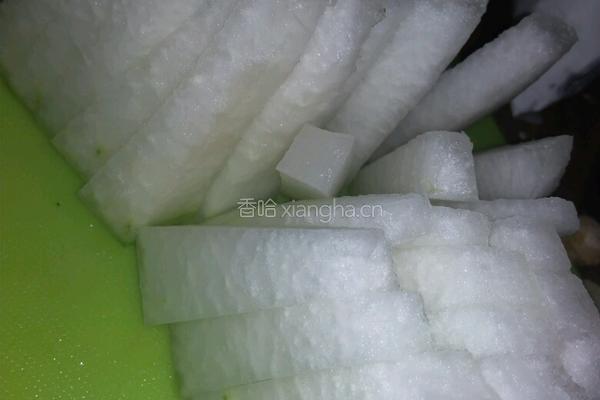 火腿炖冬瓜海带汤的做法图解7