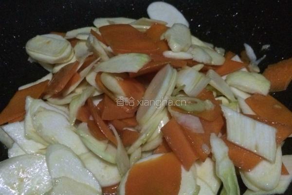 茭白胡萝卜的做法图解4