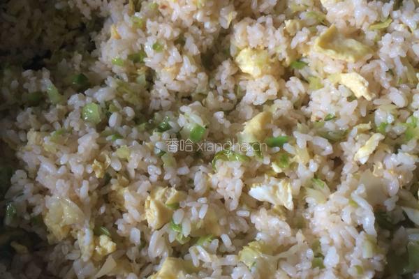 卷心菜炒饭的做法图解8