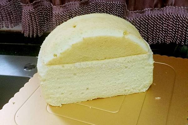 法式奶油霜包包蛋糕的做法图解1