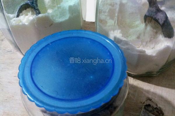 红糖姜奶茶的做法图解1