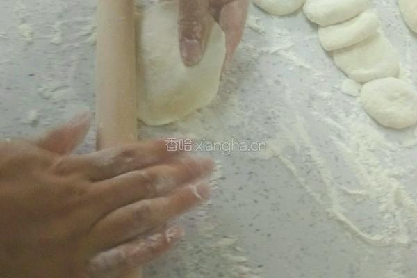 胡萝卜牛肉包子的做法图解9