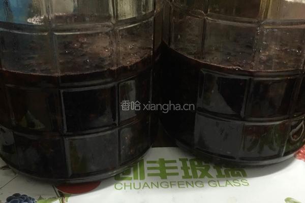 山葡萄酒的做法图解3