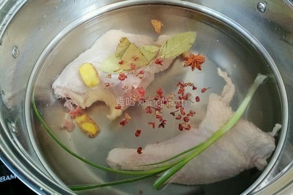 凉拌鸡丝的做法图解1