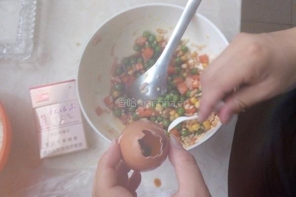 糯米蒸蛋的做法图解2