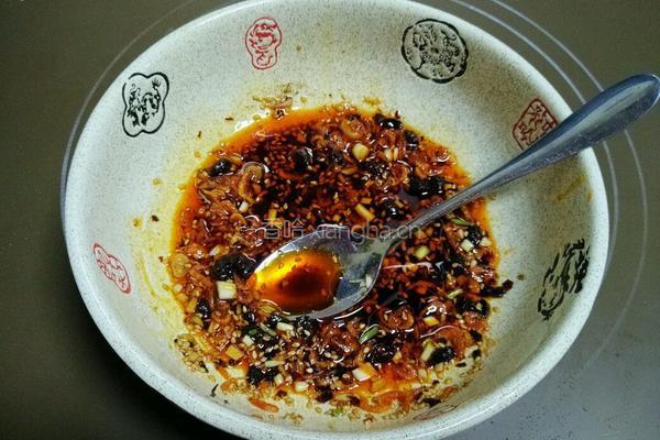 酸辣汤水饺的做法图解5