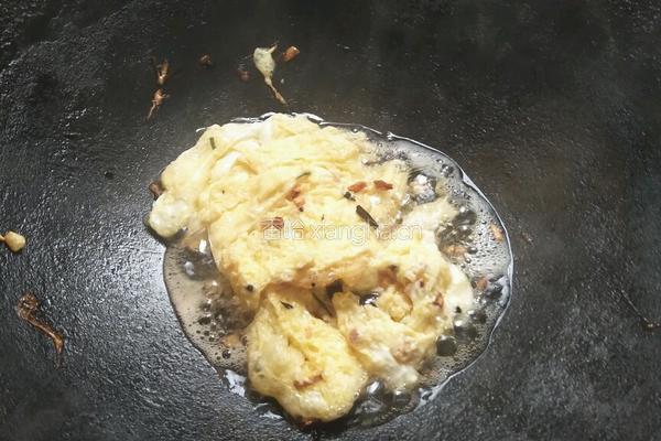玉米炒米饭的做法图解5