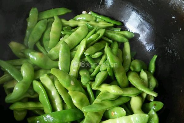 脊骨炖豆角的做法图解4