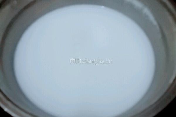 创意椰奶抹茶布丁的做法图解5