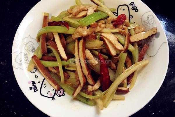 芹菜豆干炒肉丝的做法图解6