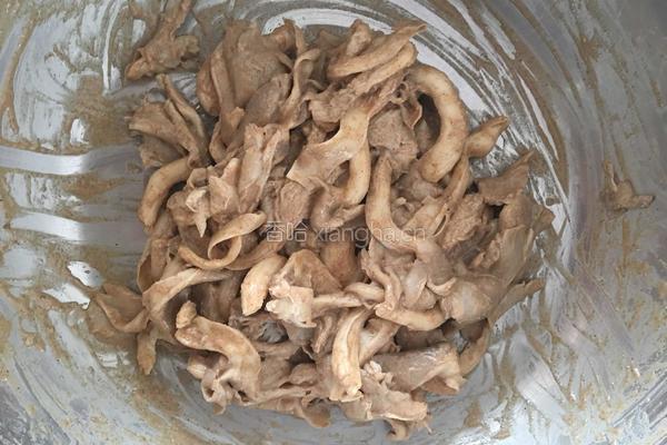 香酥凤尾蘑的做法图解5