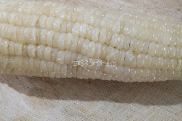 玉米饼的做法图解1