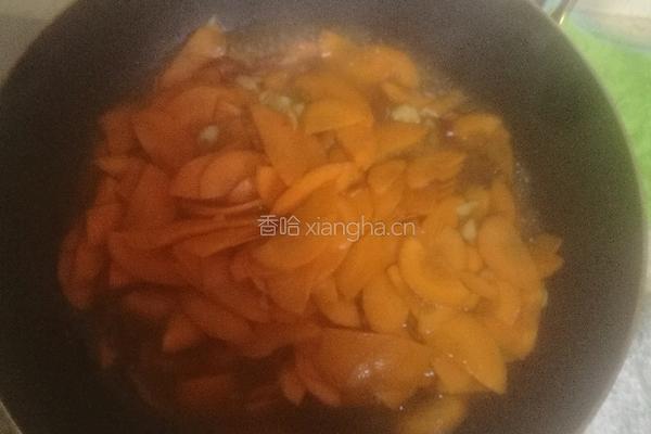 胡萝卜炒肉的做法图解4