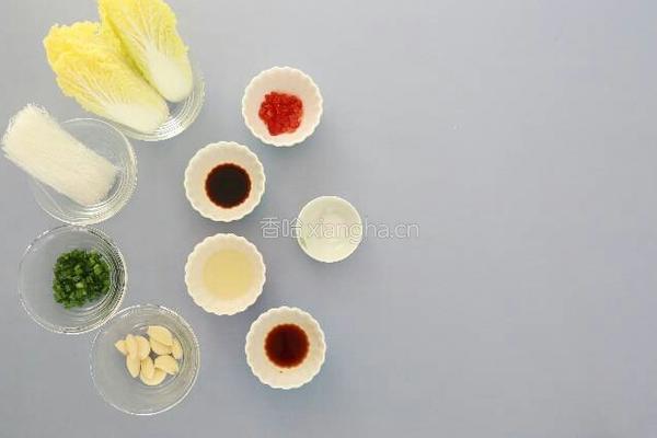 蒜蓉粉丝蒸娃娃菜的做法图解1