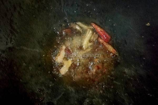 油爆河虾的做法图解4