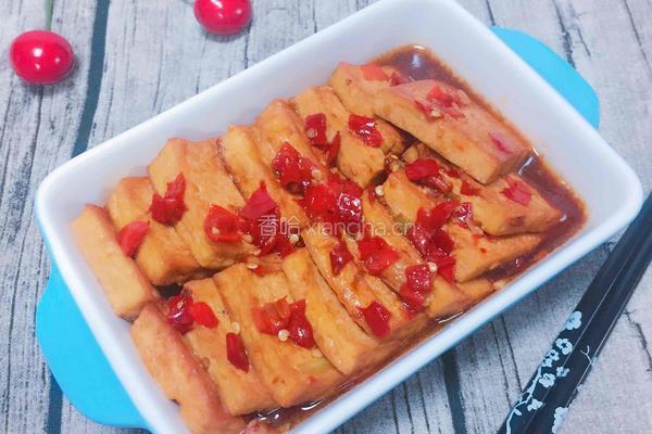 剁椒豆腐煲的做法图解1