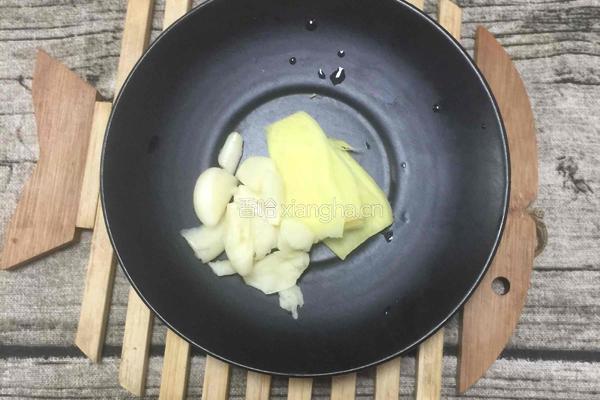 剁椒豆腐煲的做法图解4