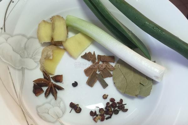鸡块炖土豆的做法图解3