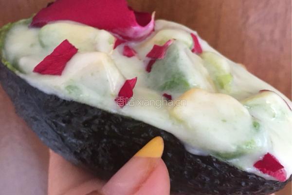 牛油果蜂蜜奶昔的做法图解11