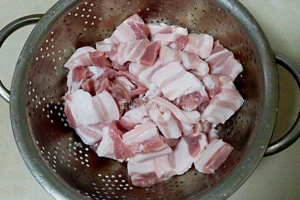 配菜小炒肉的做法图解4