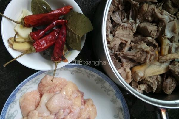 爽辣啤酒鸭的做法图解2
