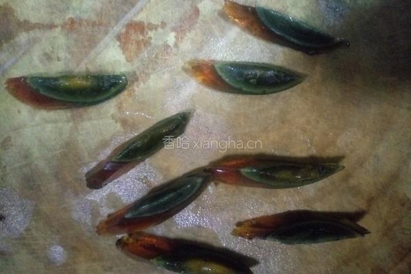 皮蛋豆腐的做法图解6