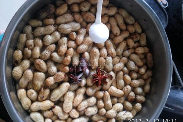 水煮花生的做法图解3