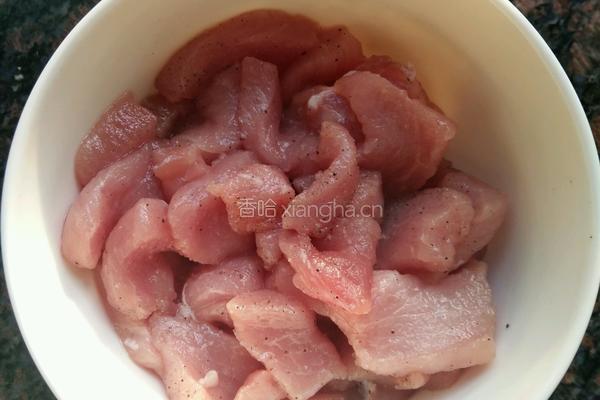 凤梨咕噜肉的做法图解3