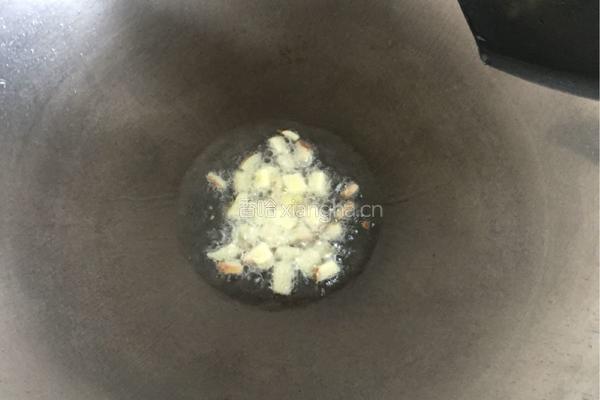 蛤蜊豆腐海带汤的做法图解4