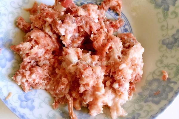 猪肉角瓜馅的做法图解5