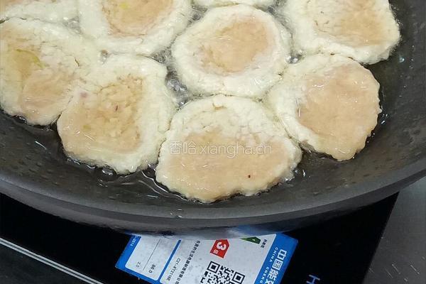 干煎鸡饼的做法图解3