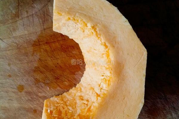 南瓜红枣汤的做法图解2