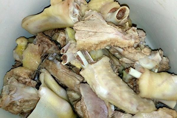 清补凉煲鸭的做法图解6